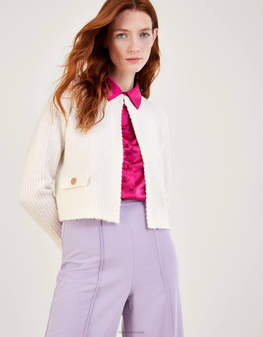 Monsoon نحيف سترة قصيرة محاكة من البوليستر المعاد تدويره D68H1047 ملابس طبيعي (إكرو)