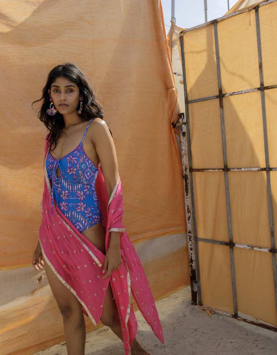 Monsoon نحيف بدلة سباحة بحزام متعدد الأشرطة وطبعة زهور مع بوليستر معاد تدويره D68H752 ملابس الأزرق (الكوبالت)