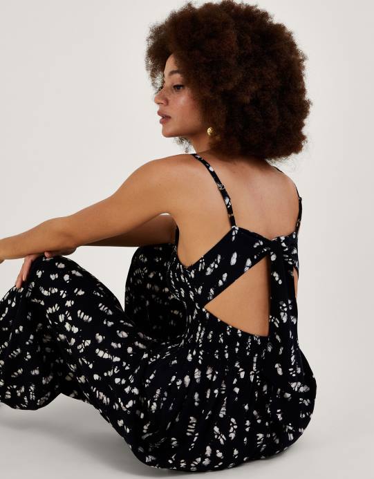 Monsoon نحيف جمبسوت بطبعة الباتيك ومزود بثنيات من Lenzing Ecovero D68H560 ملابس أسود