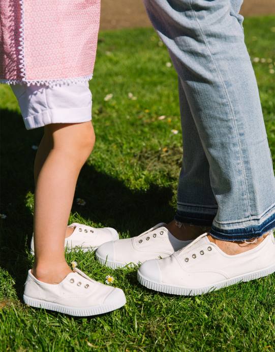 Monsoon أطفال هامبتون قماش البرقوق plimsolls الأبيض D68H2377 أحذية أبيض