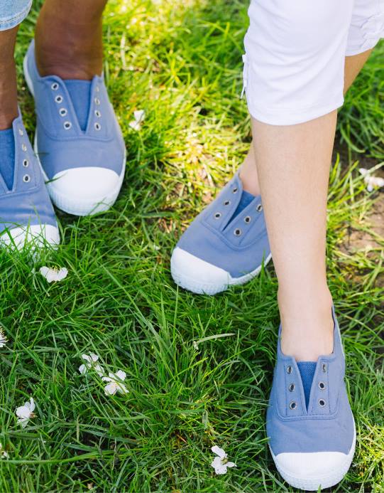 Monsoon أطفال هامبتون قماش البرقوق plimsolls الأزرق D68H2404 أحذية الأزرق (ردة الذرة)